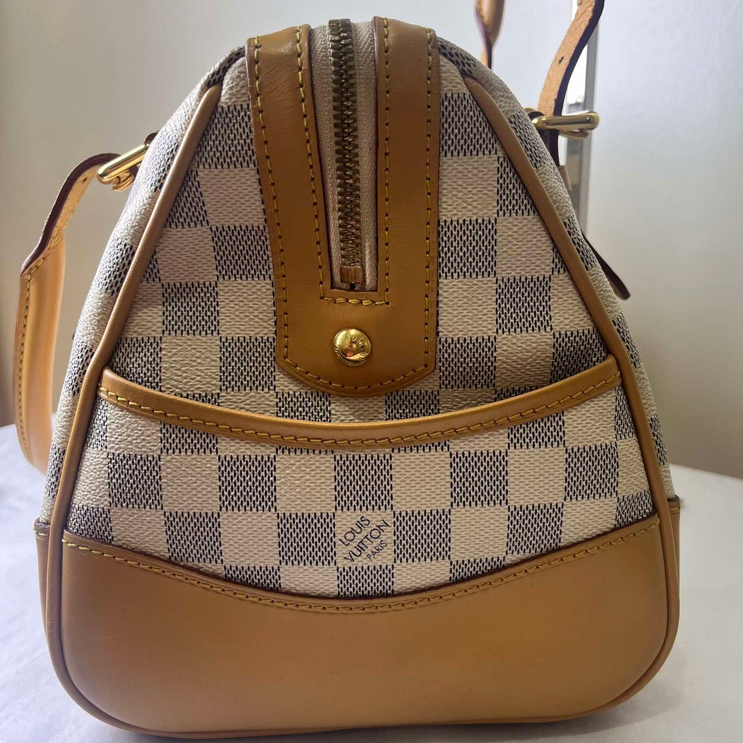 Louis Vuitton Berkeley Damier Azur β 9.4"H x 14.2"L x 7.1"W