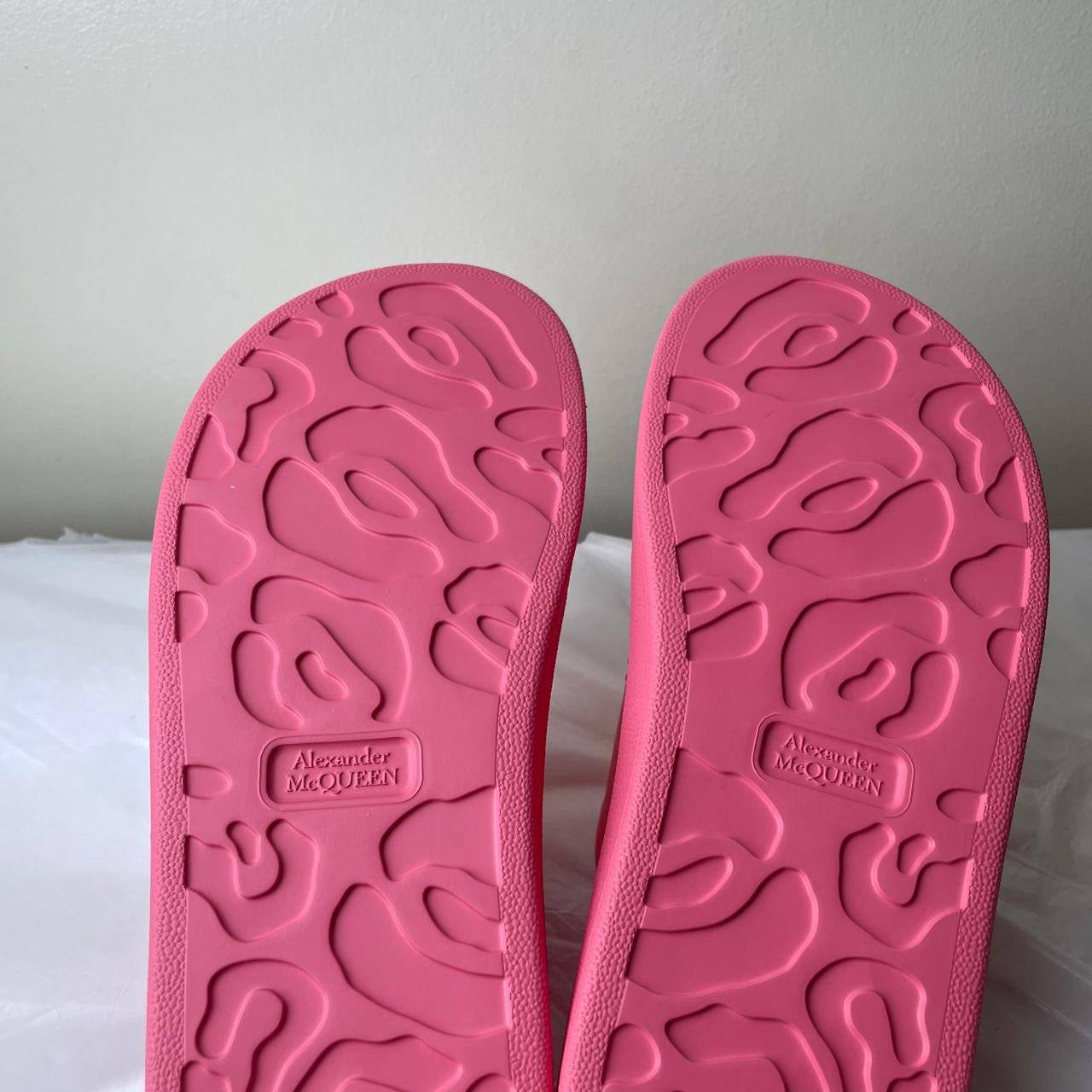Alexander Mcqueen I Pink Slides Size 38.5