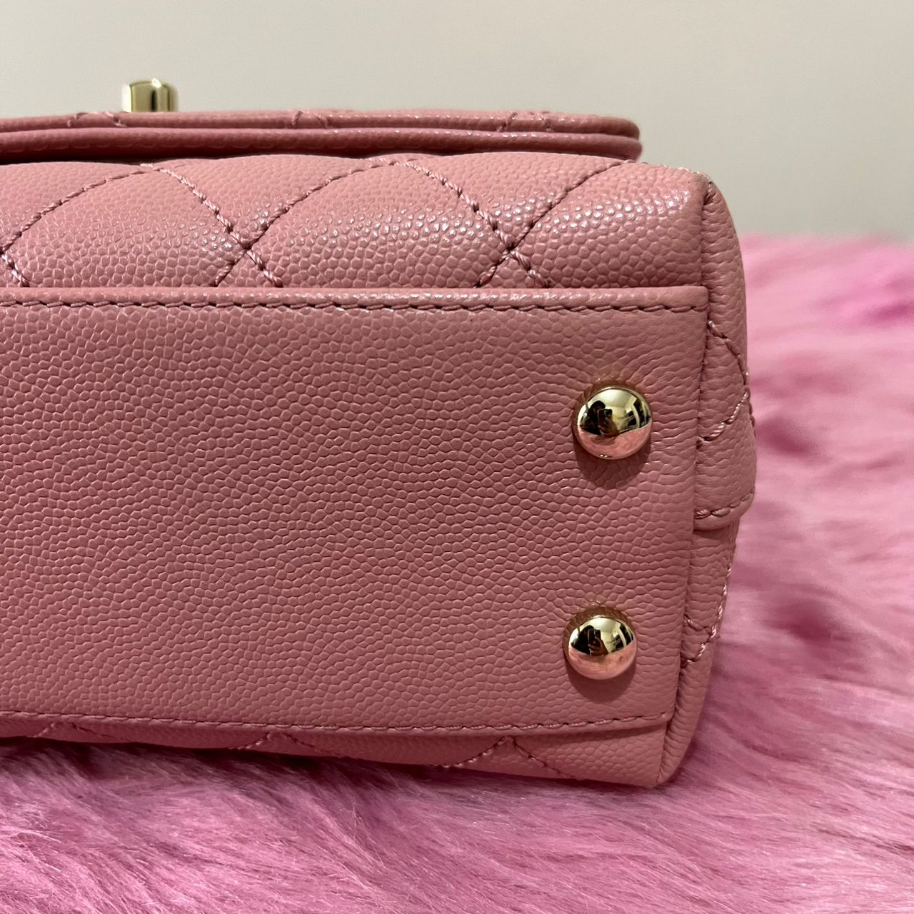 Coco Handle Bag – Light Pink 6.5"H x 9.5"L x 3"W