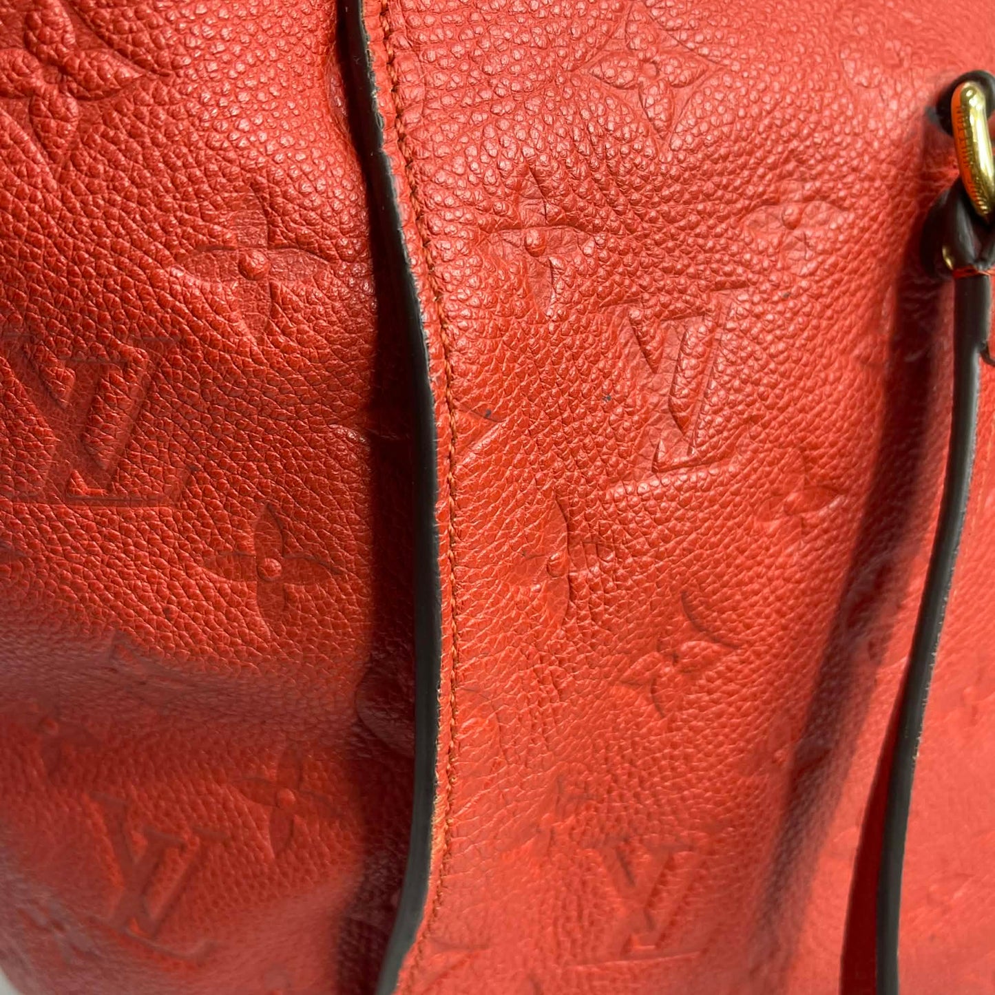 Louis Vuitton	Lumineuse Monogram Empreinte Red