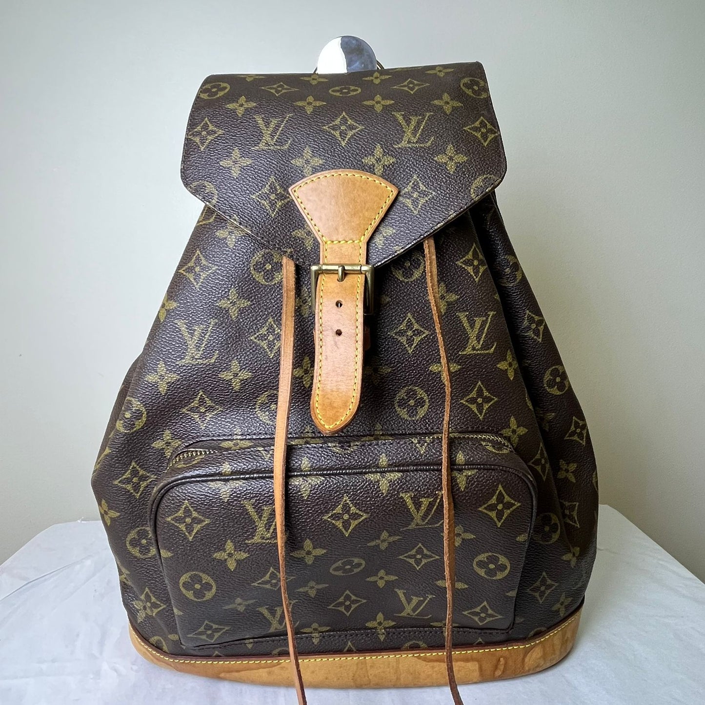 Louis Vuitton Montsouris GM Monogram Canvas – 15.0"H x 12.2"L x 5.1"W