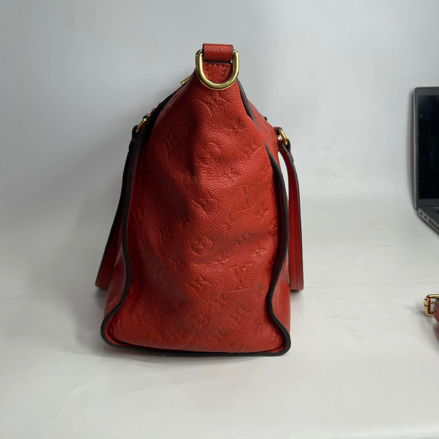 Louis Vuitton	Lumineuse Monogram Empreinte Red