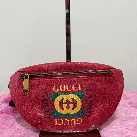 Gucci Beltbag Red – 5"H x 9"L x 3"W