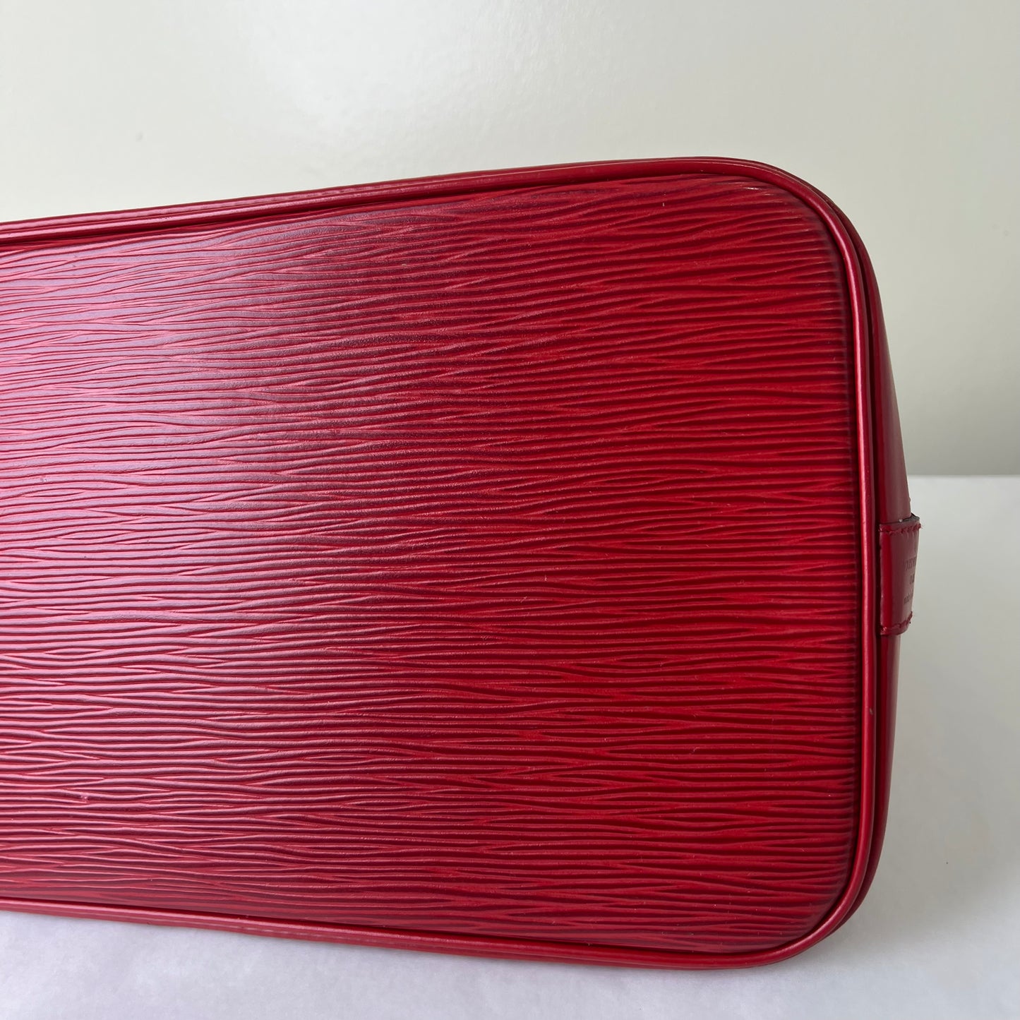 Louis Vuitton Alma PM Red – 9.4"H x 12.6"L x 6.3"W