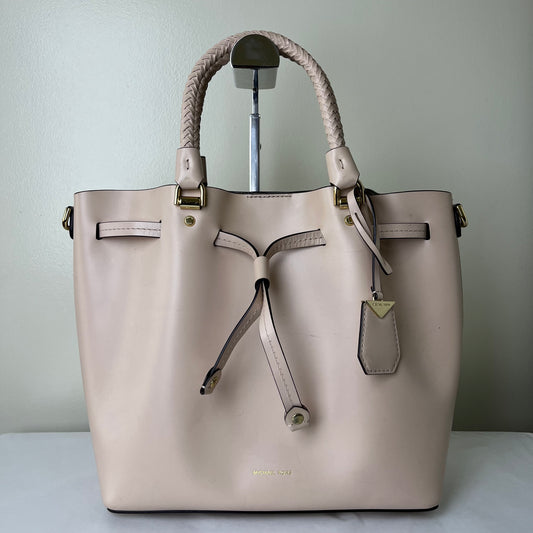 Michael Kors Bucket Bag Beige – 10"H x 9"L x 5"W