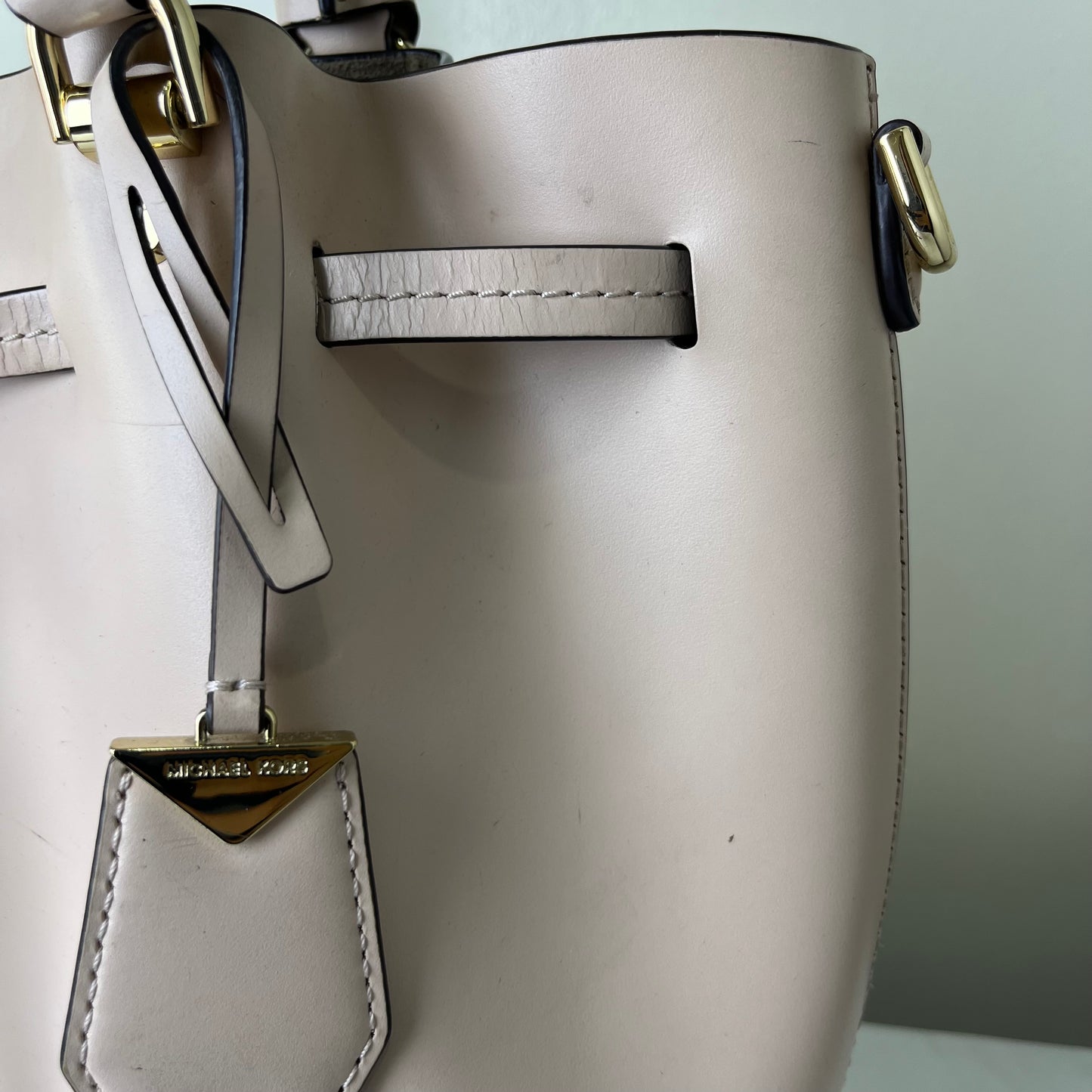 Michael Kors Bucket Bag Beige – 10"H x 9"L x 5"W