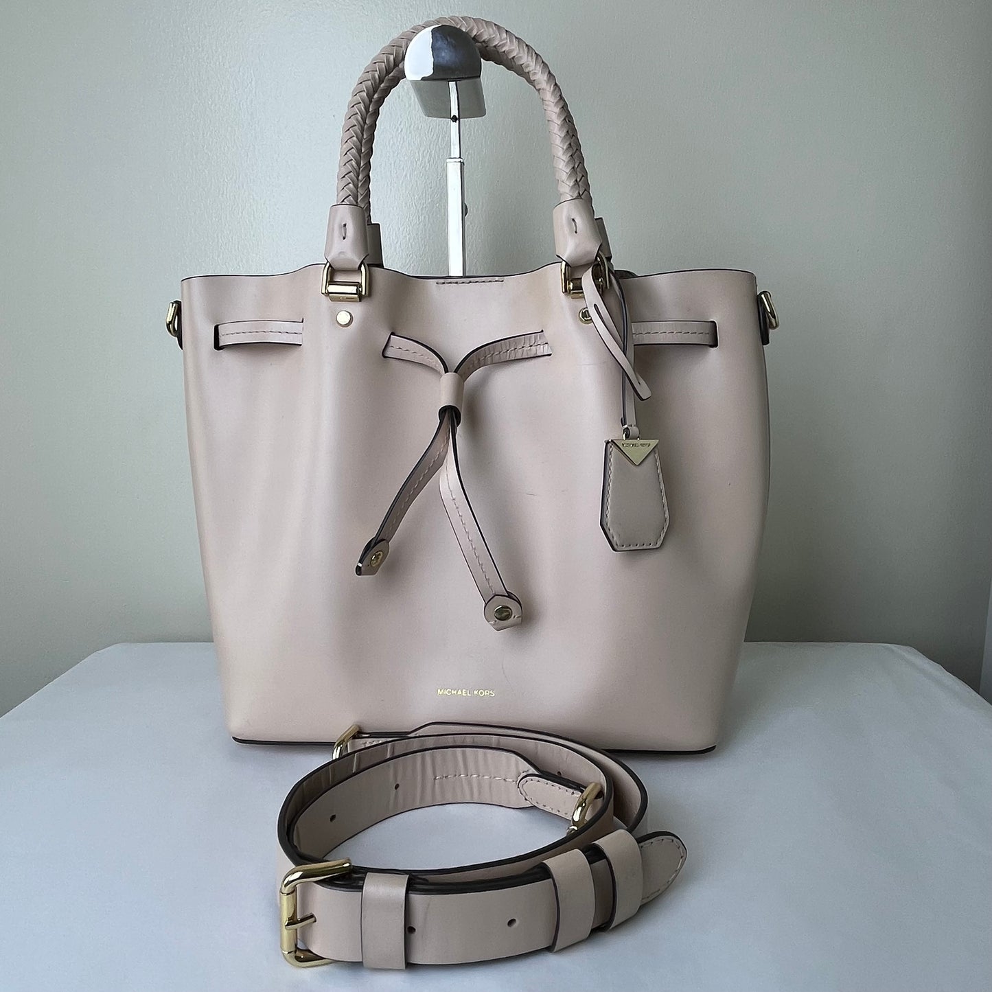 Michael Kors Bucket Bag Beige – 10"H x 9"L x 5"W