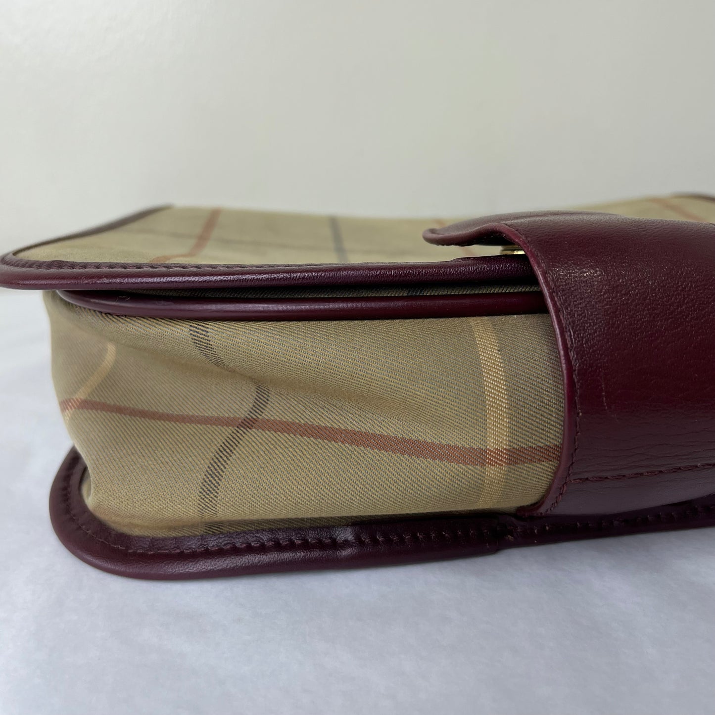 Burberry Vintage Saddle – 7.5"H x 10.2"L x 2.8"W