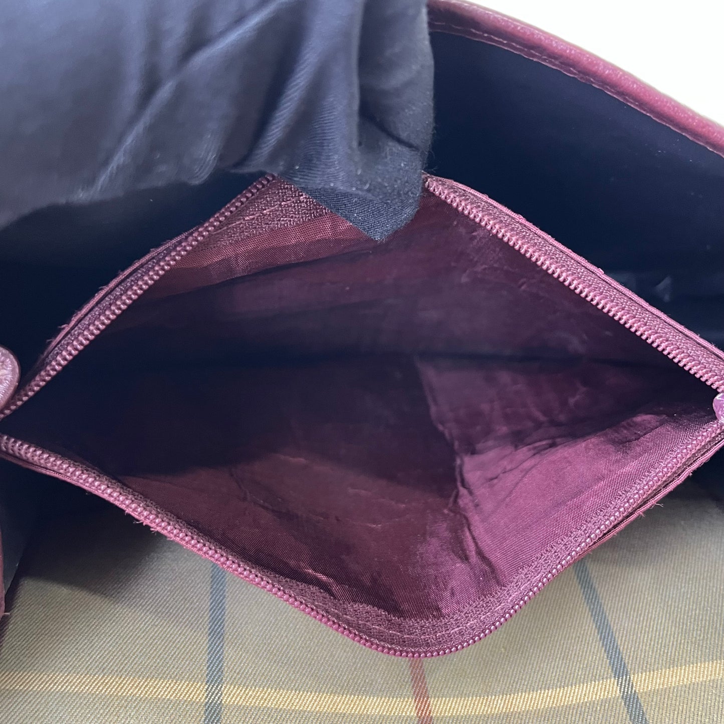 Burberry Vintage Saddle – 7.5"H x 10.2"L x 2.8"W