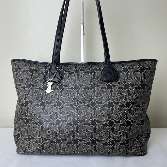 Celine Vintage Tote Black – 10.2"H x 13.8"L x 5.9"W
