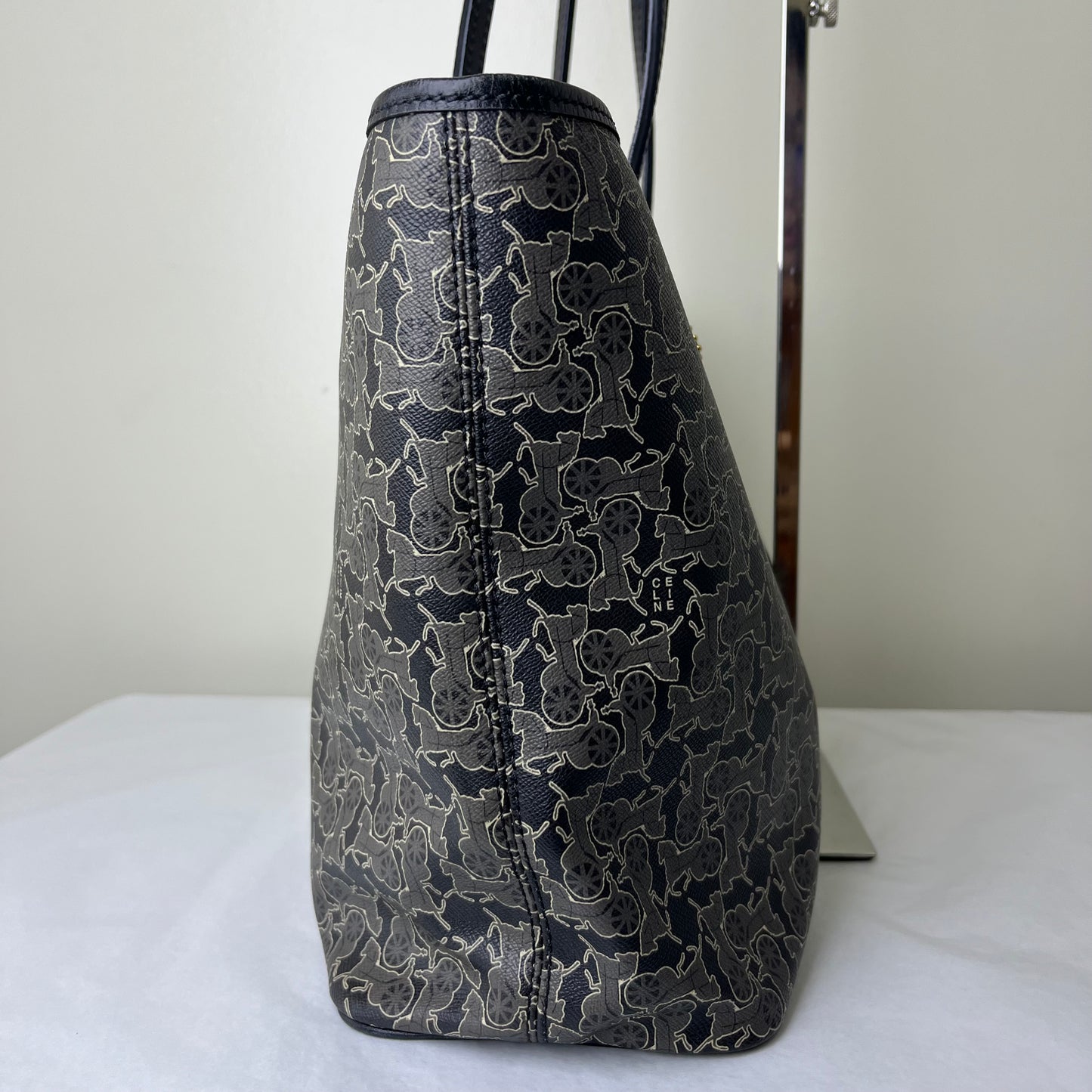 Celine Vintage Tote Black – 10.2"H x 13.8"L x 5.9"W