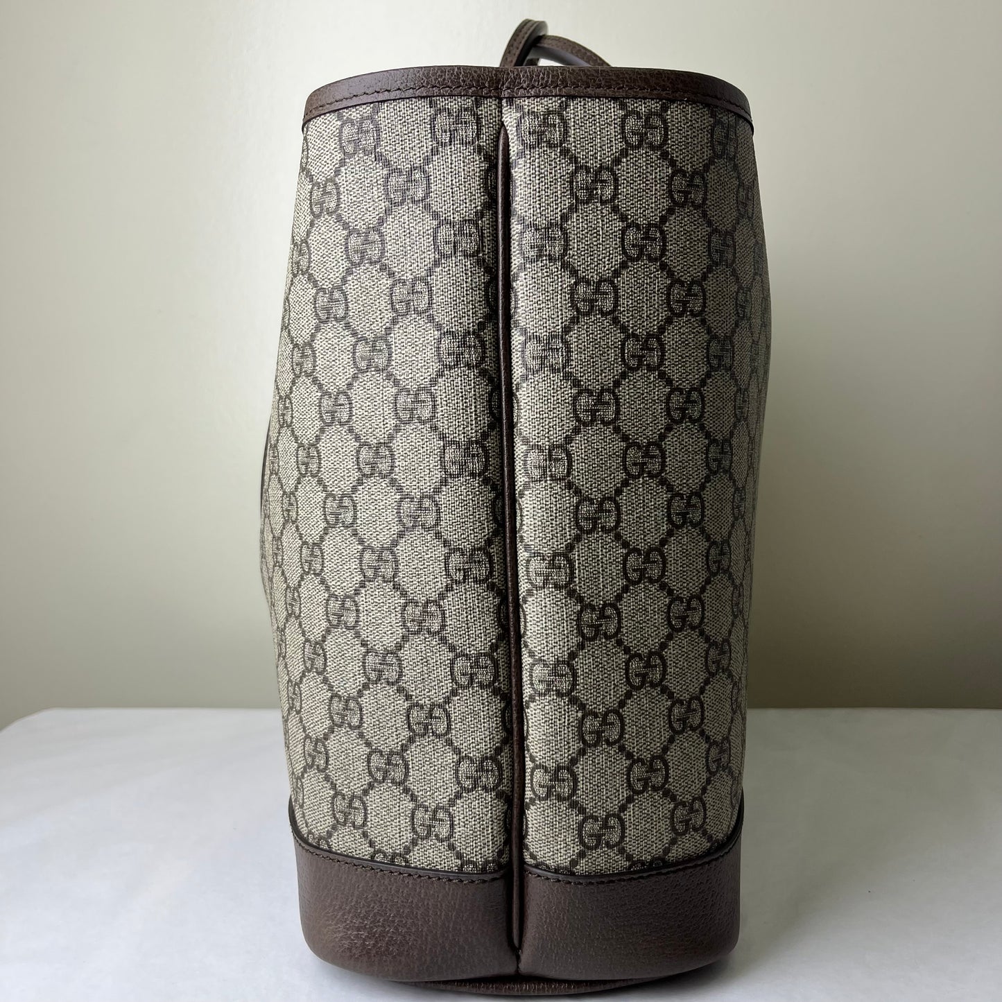 Gucci Ophidia Tote Bag Large – 13.4"H x 13.4"L x 5.5"W