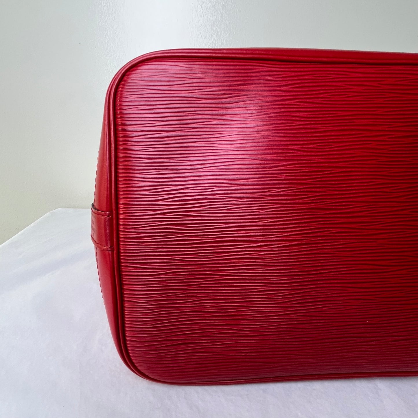 Louis Vuitton Noe MM Epi Red – 10.6"H x 13.4"L x 7.5"W