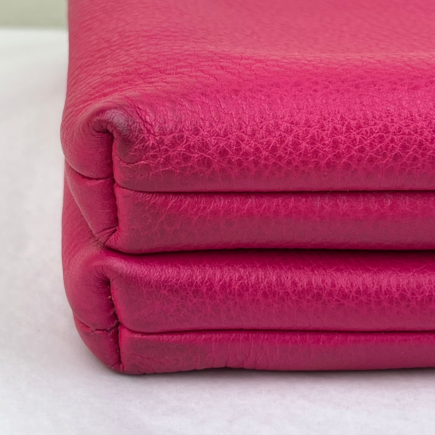 Michael Kors Clutch/Wristlet Pink – 5.5"H x 9"L x 1.5"W