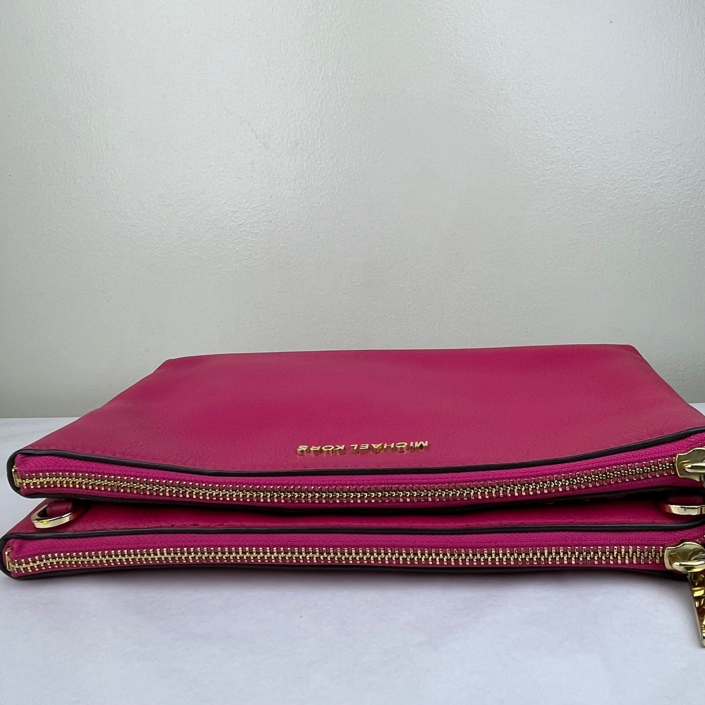 Michael Kors Clutch/Wristlet Pink – 5.5"H x 9"L x 1.5"W