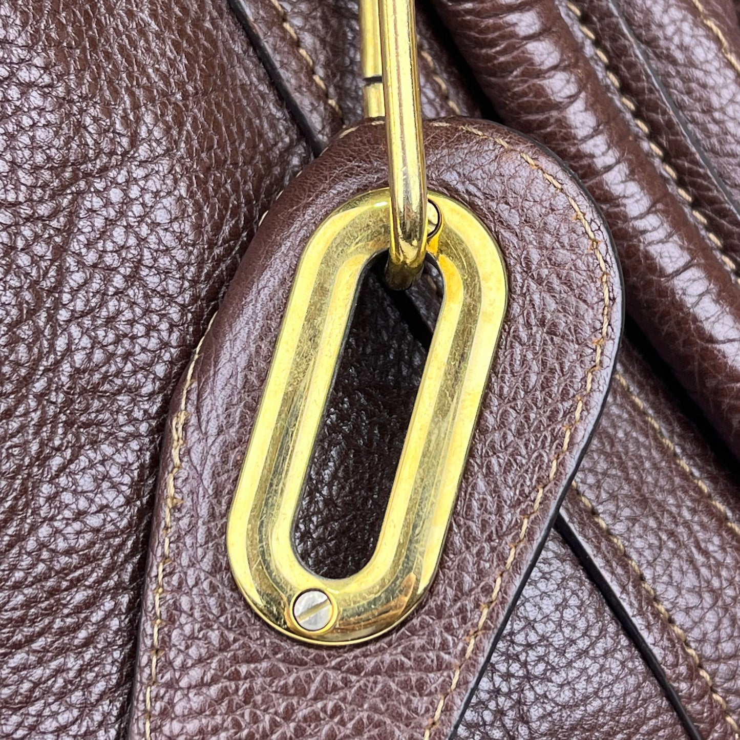 Chloé Paraty Medium Brown – 9.5"H x 15"L x 6"W