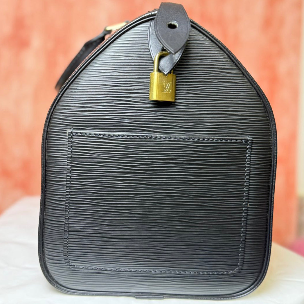Louis Vuitton Epi Leather Speedy 30 Bag - Black 8.6" H x 12.9" W