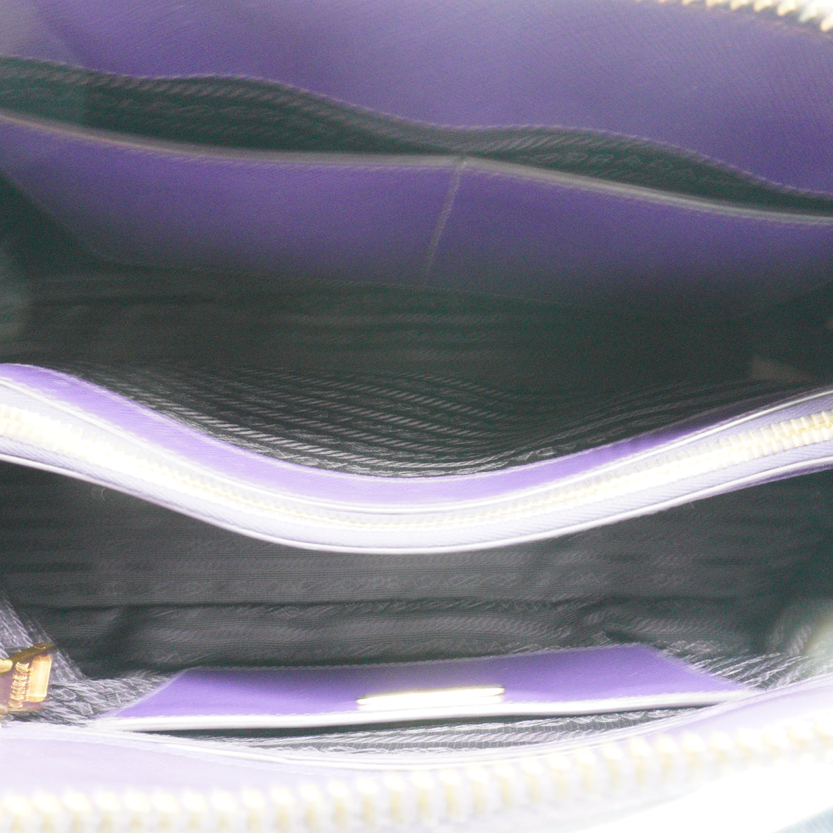Prada	Promenade Purple Large GHW