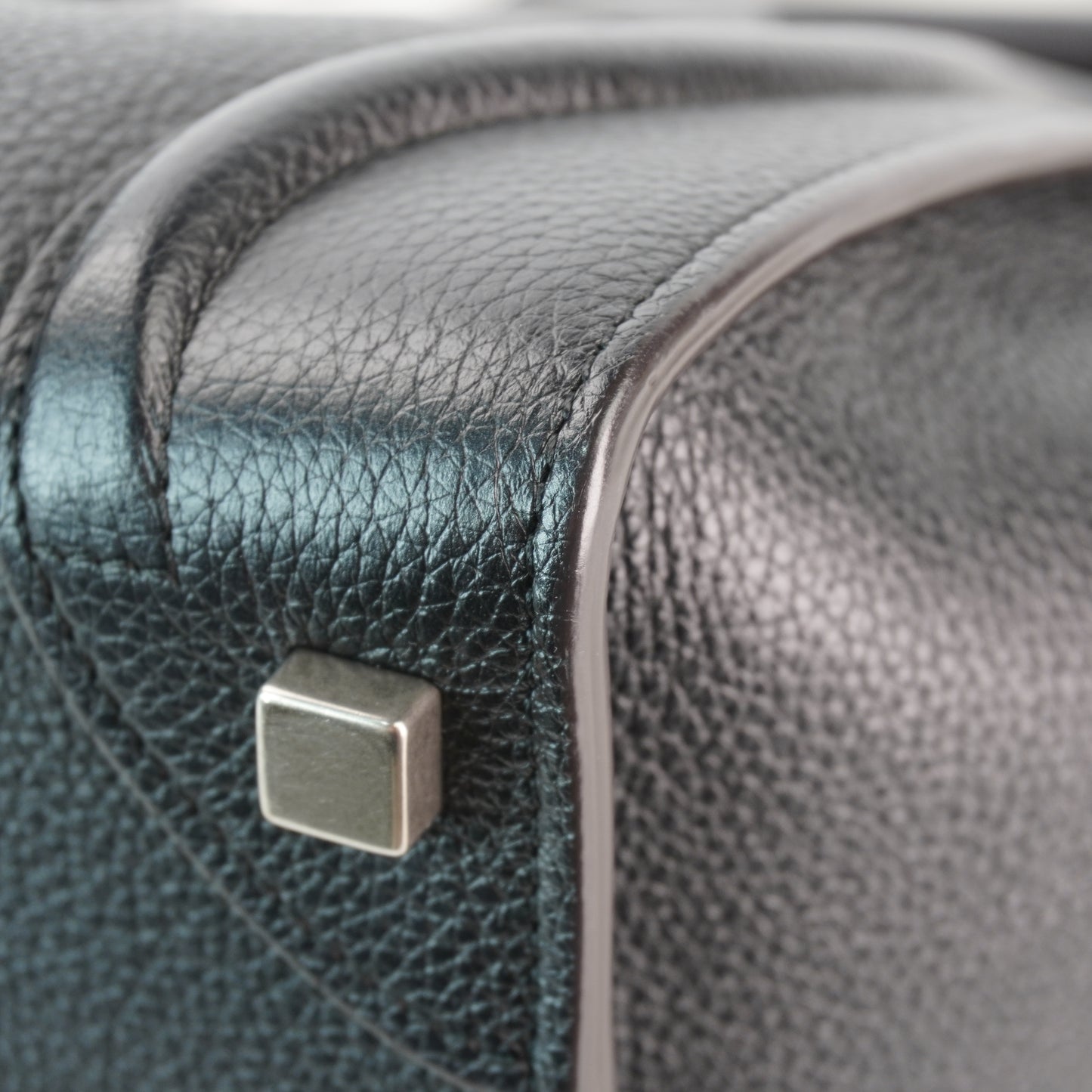 Celine Luggage Black