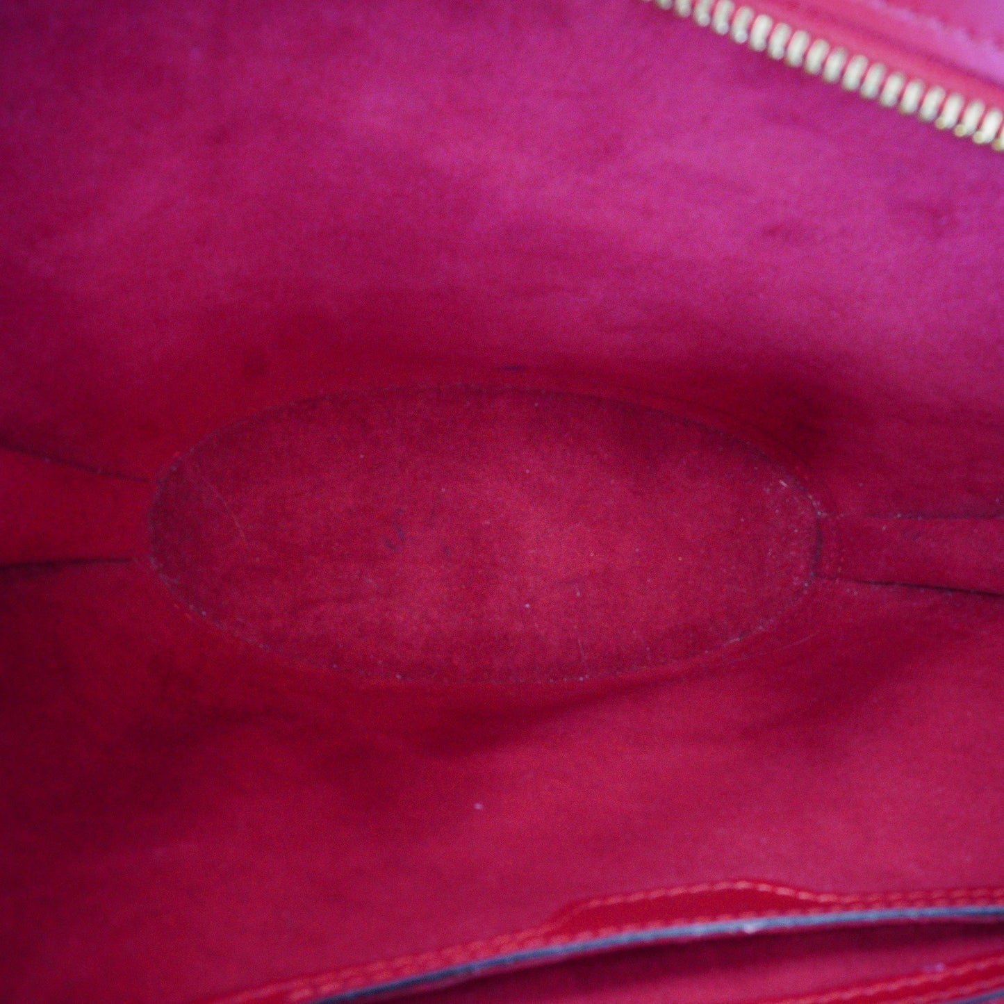 Louis Vuitton	Epi Saint Jacques Red Small