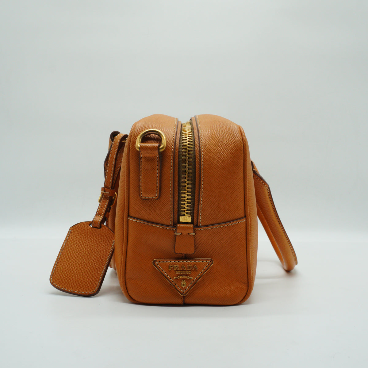 Prada	Saffiano Leather Convertile Baulleto Bag Medium GHW