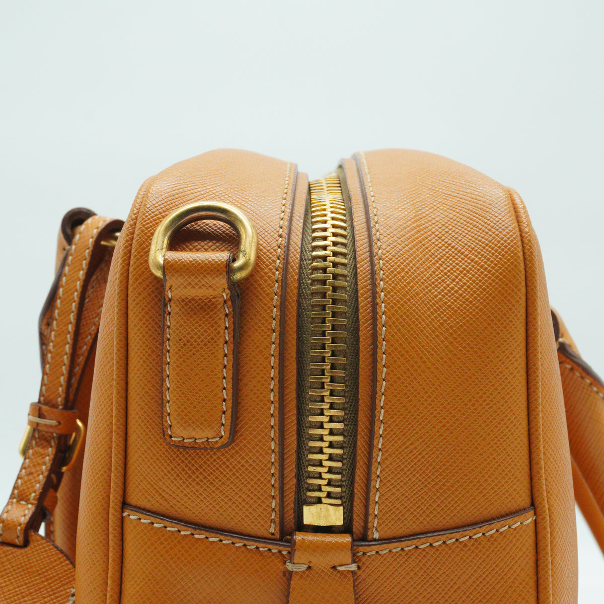 Prada	Saffiano Leather Convertile Baulleto Bag Medium GHW