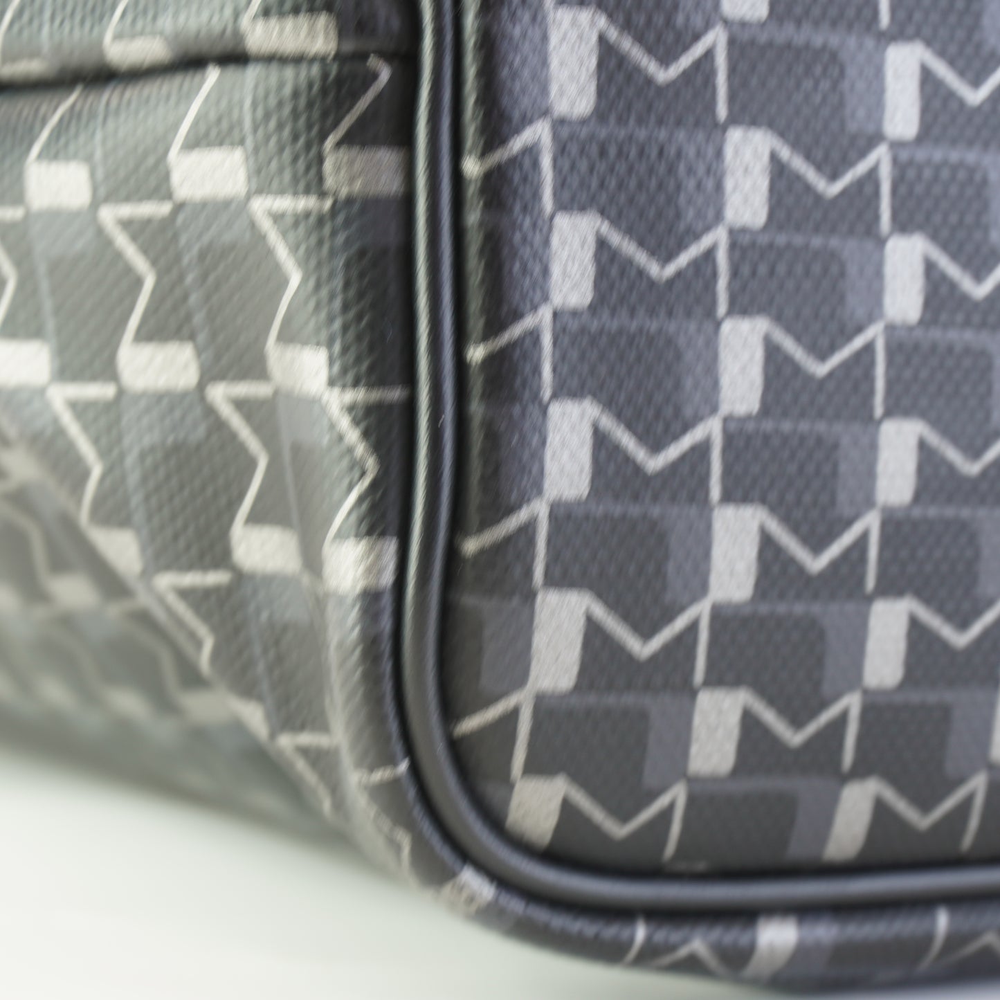 Moynat Paris on Tote