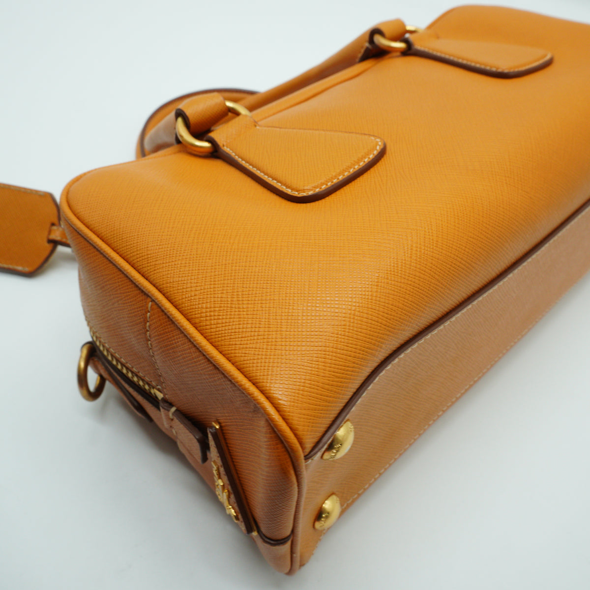 Prada	Saffiano Leather Convertile Baulleto Bag Medium GHW