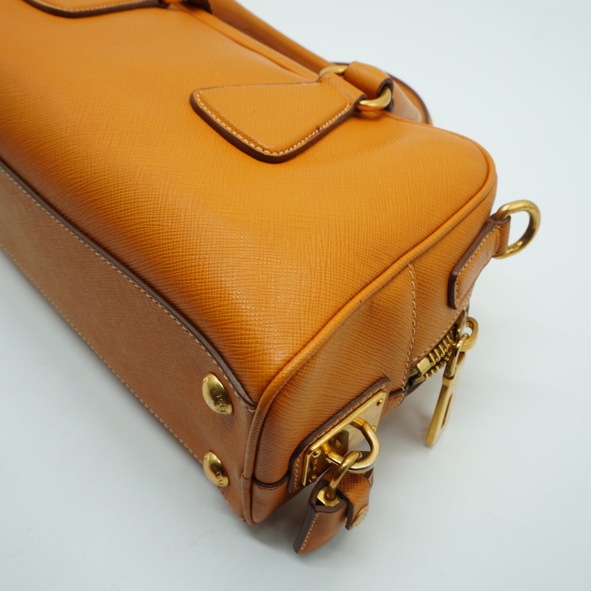 Prada	Saffiano Leather Convertile Baulleto Bag Medium GHW