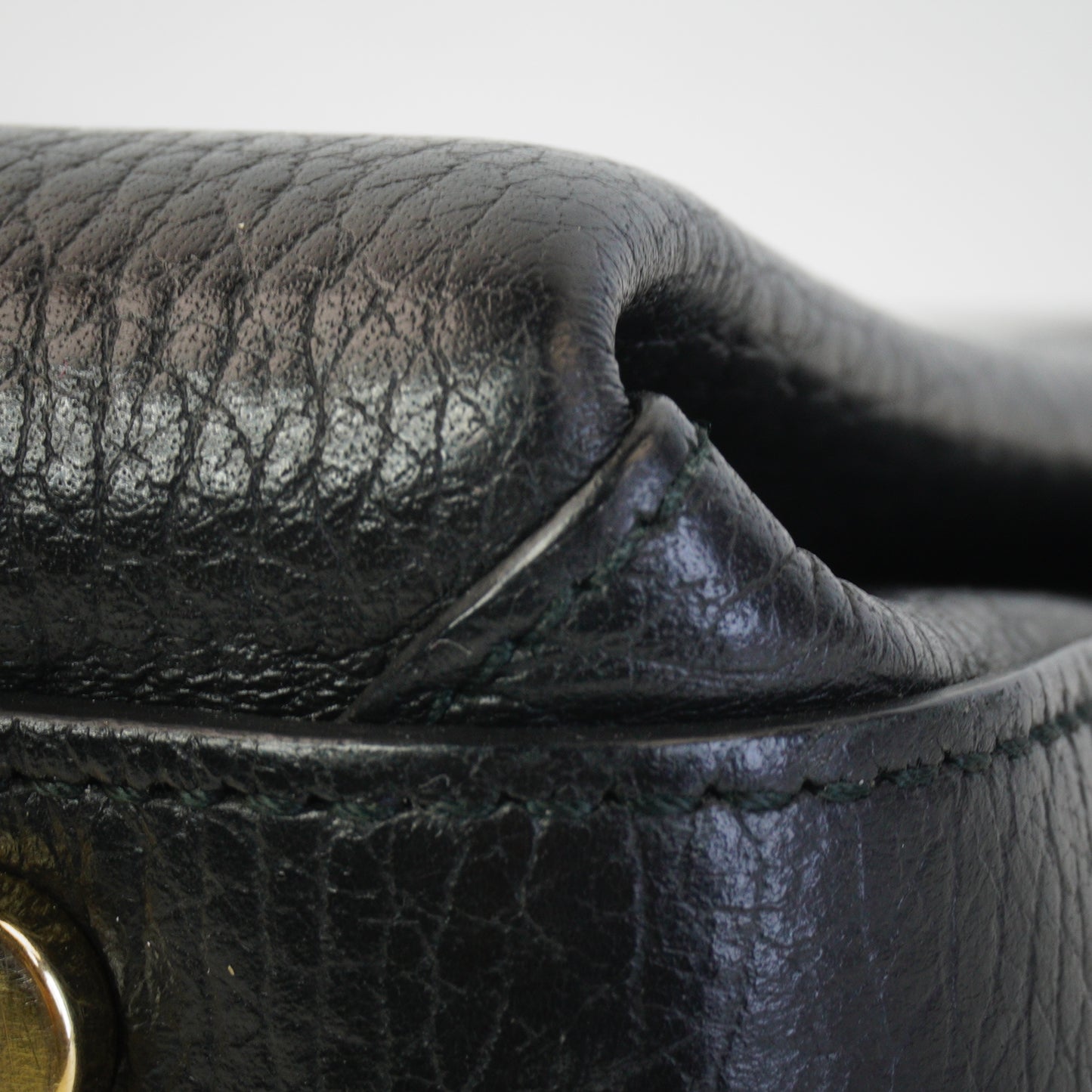 Gucci Interlocking G top Handle GHW Medium