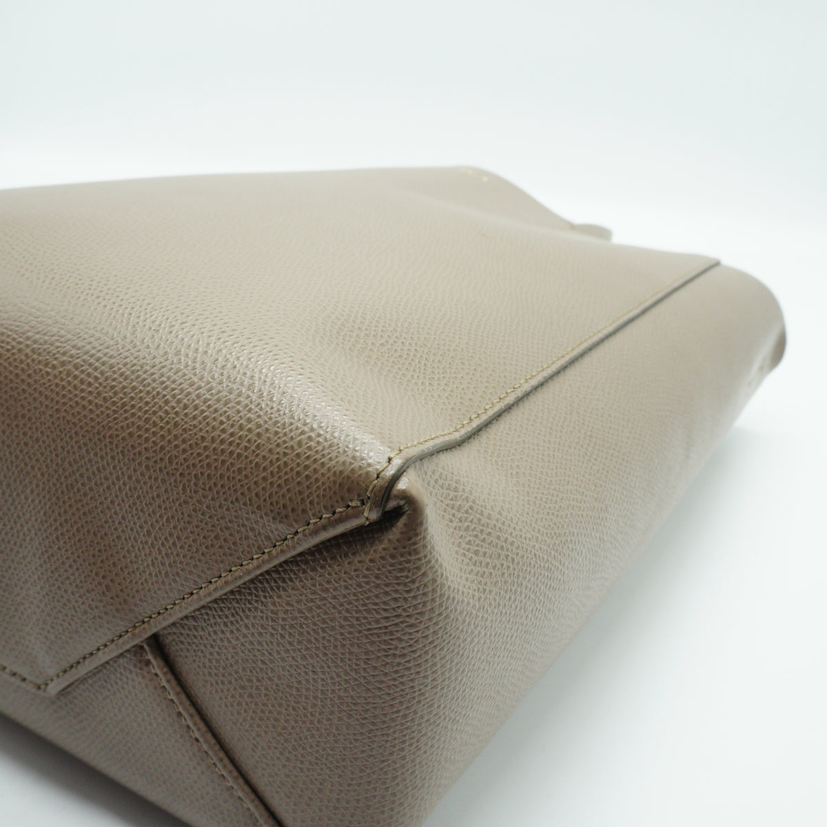 Celine	Vertical Cabas Tote Bag Taupe Medium GHW