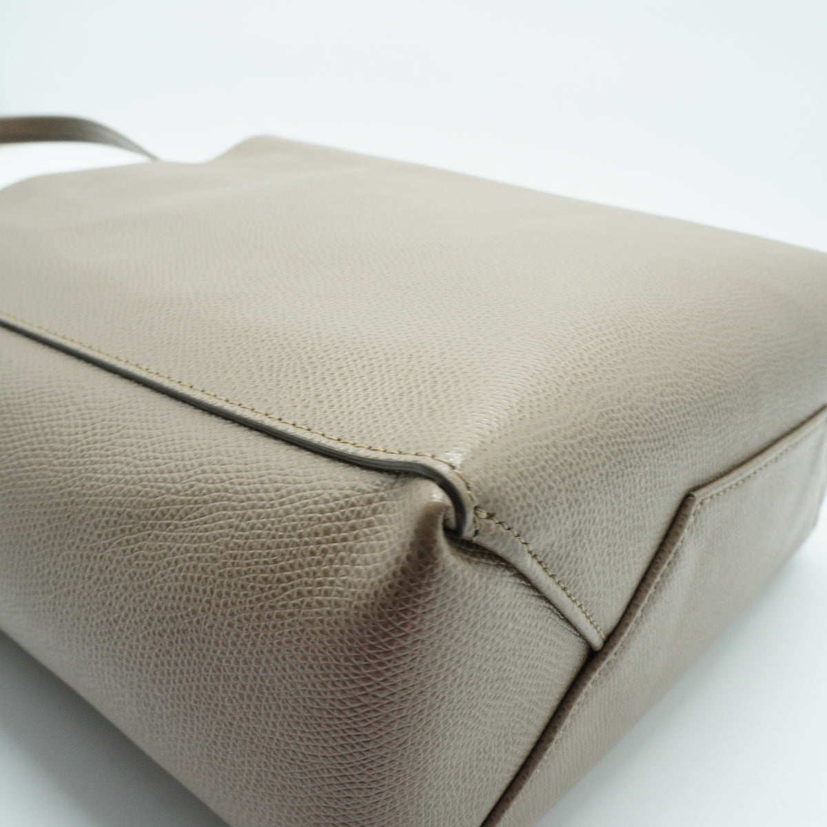 Celine	Vertical Cabas Tote Bag Taupe Medium GHW