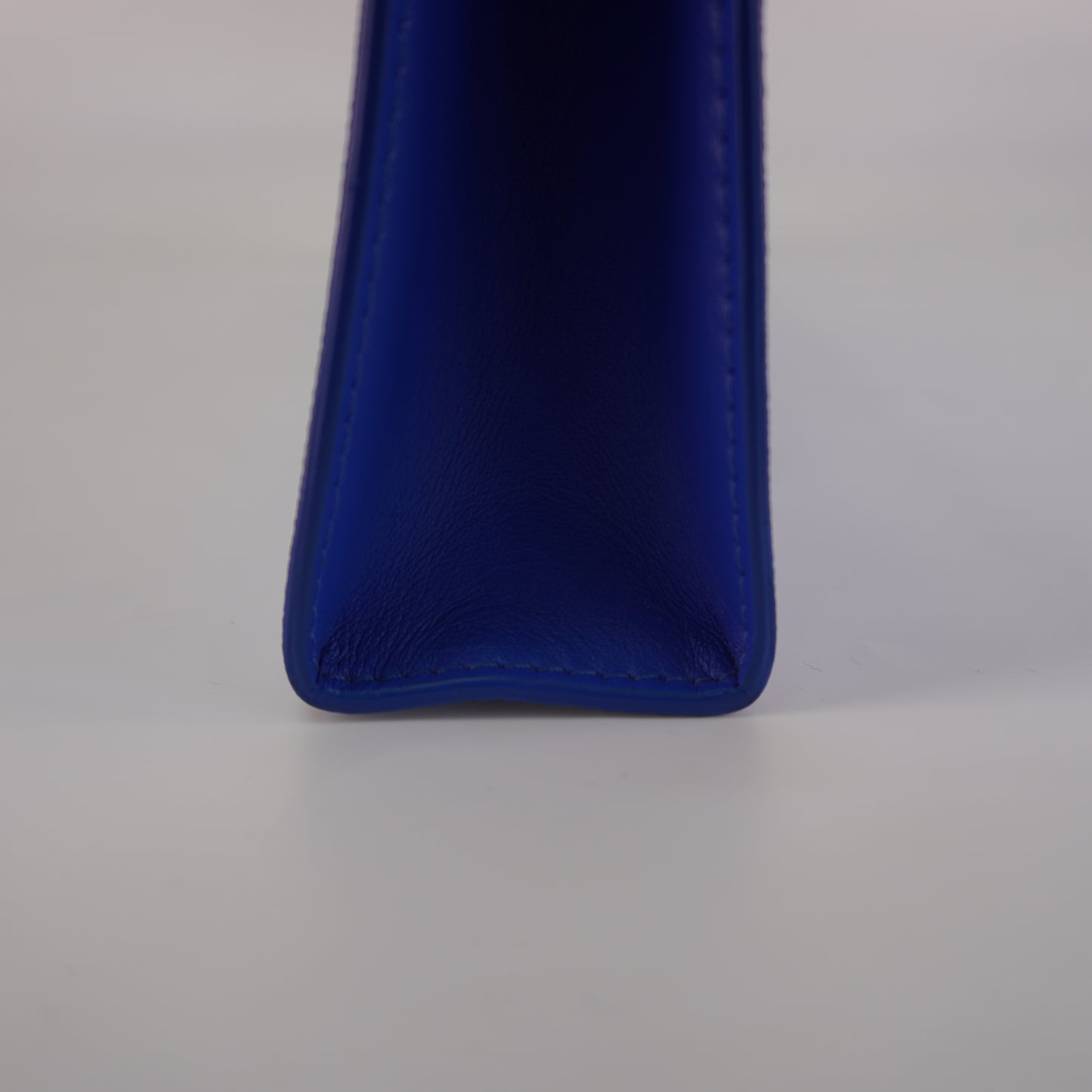 Louis Vuitton	Monogram Clouds Pochette Voyage MM Blue