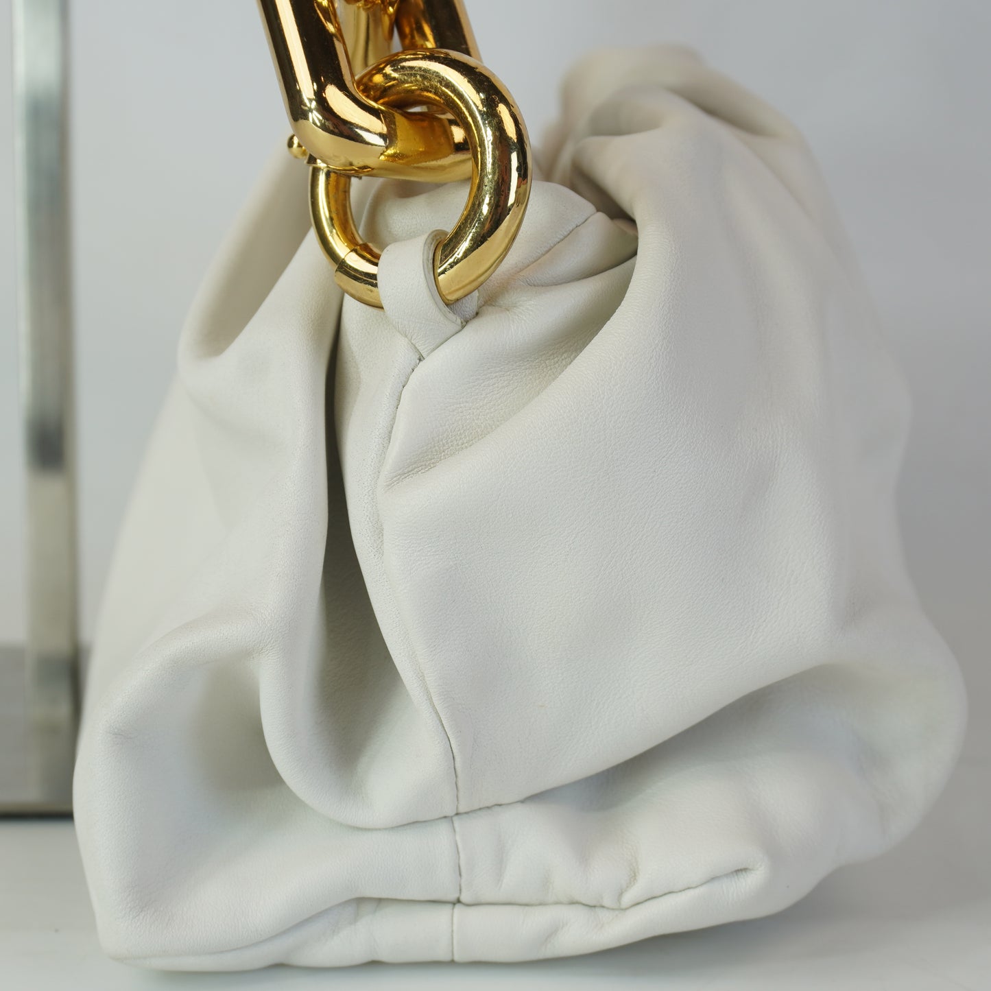 Bottega Veneta The Chain Pouch Medium GHW