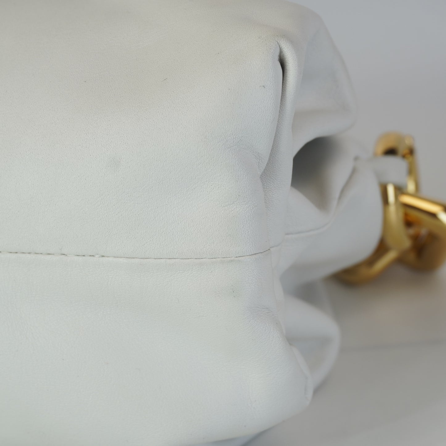 Bottega Veneta The Chain Pouch Medium GHW