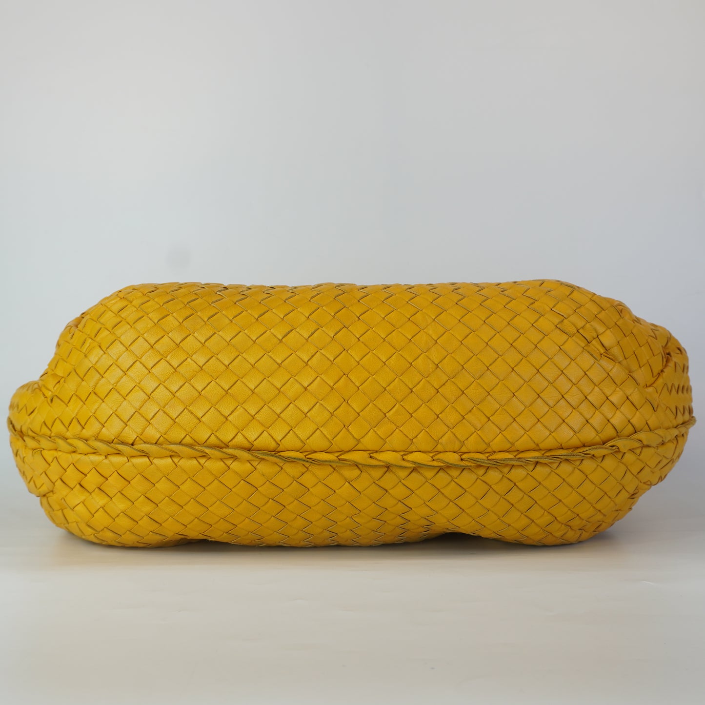 Bottega Veneta	Jodie Mustard Yellow Large