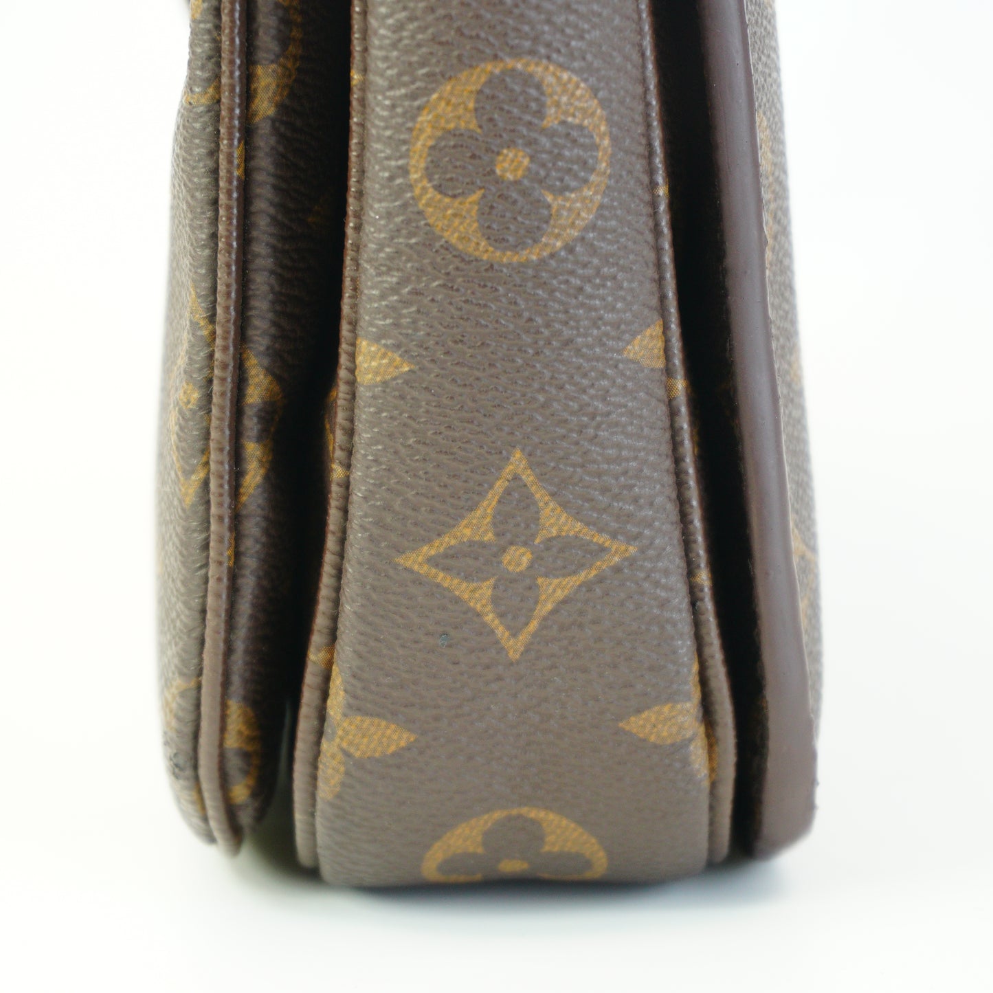 Louis Vuitton	Metis Pochette GHW Small