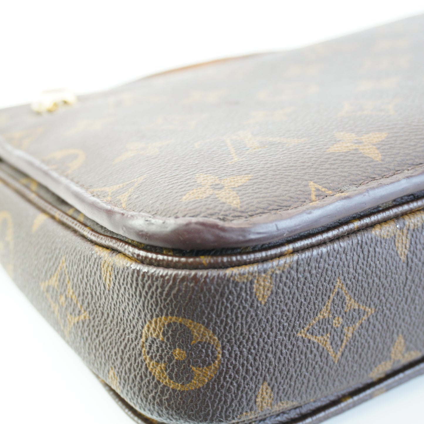 Louis Vuitton	Metis Pochette GHW Small