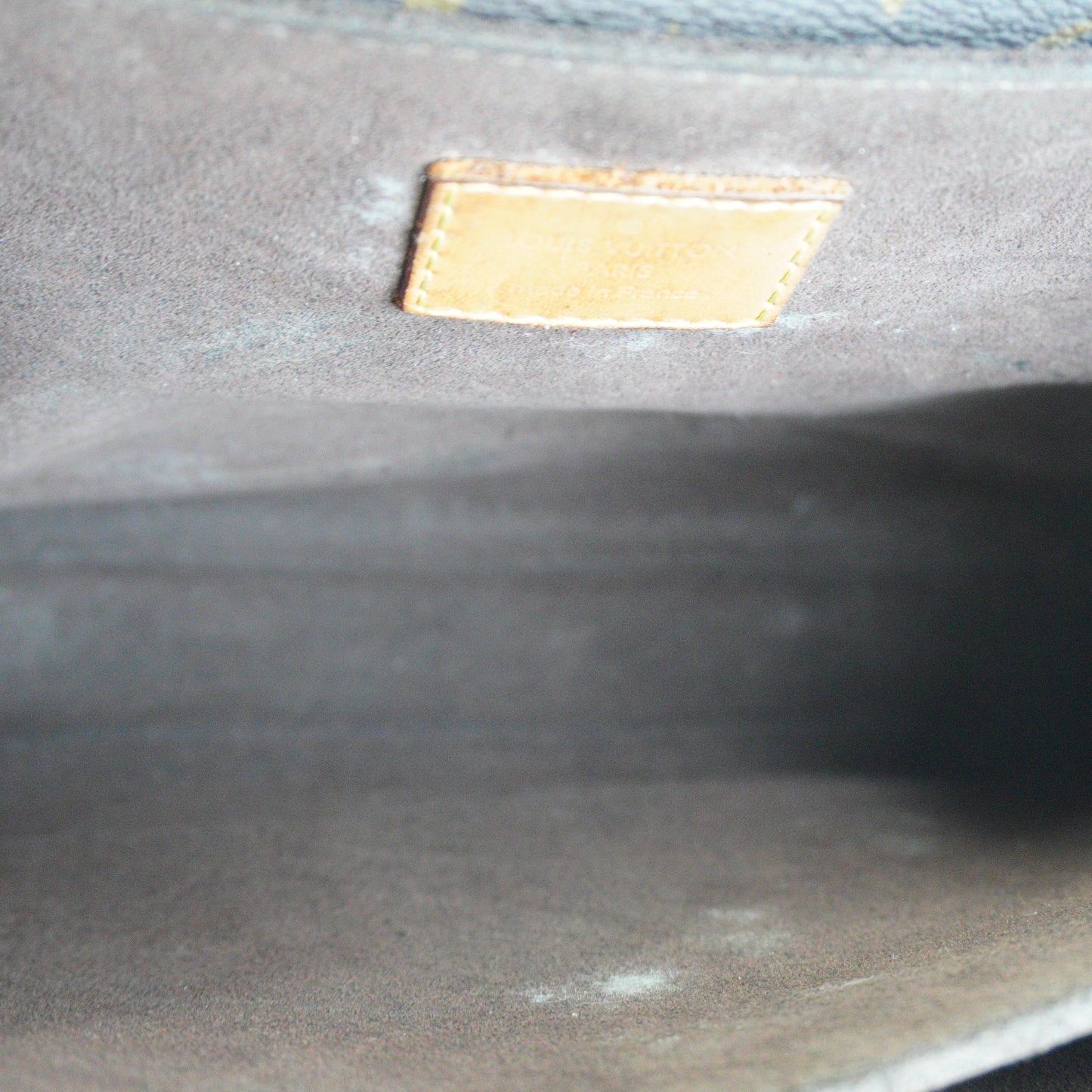 Louis Vuitton	Metis Pochette GHW Small