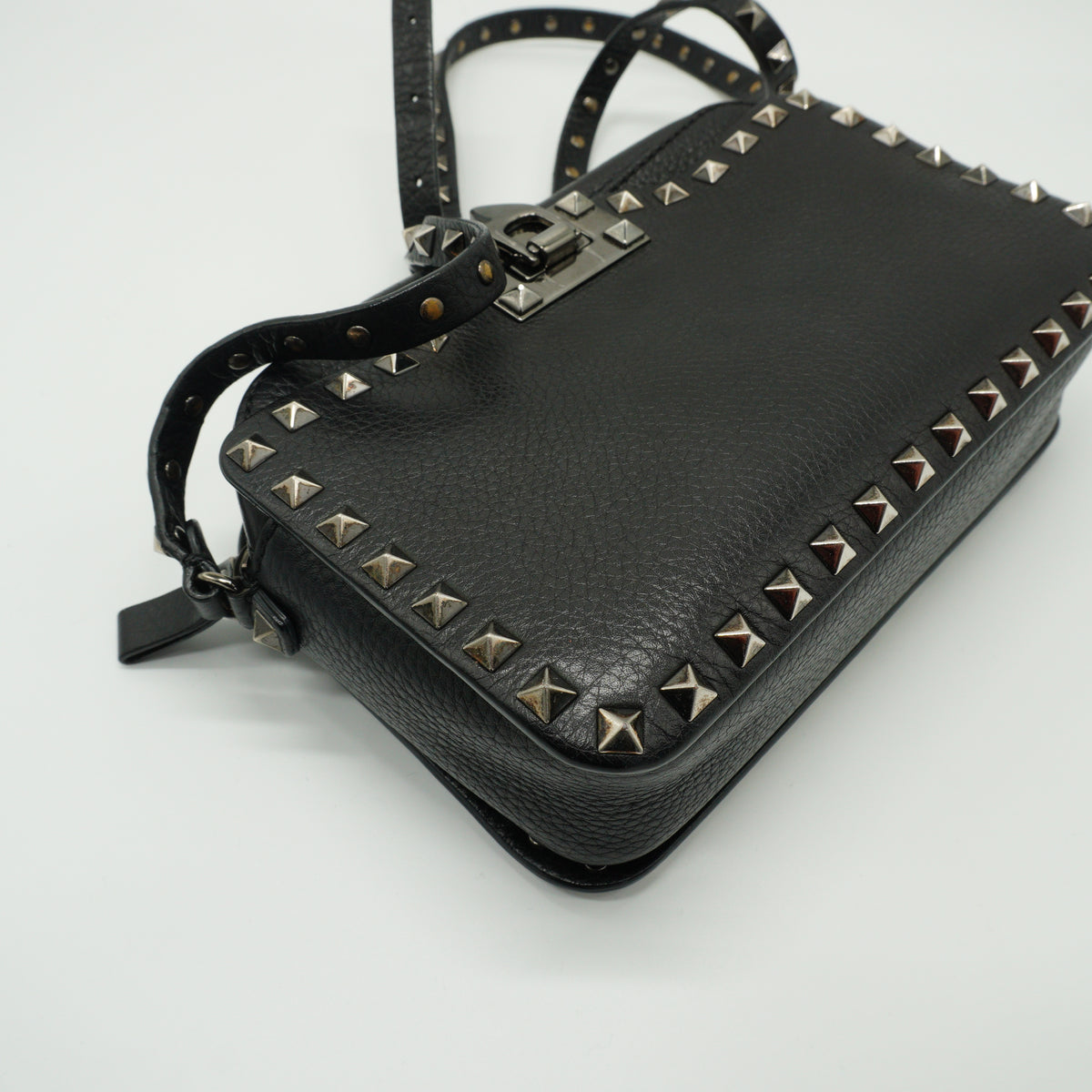 Valentino Garavani Rockstud Camera Bag Black Small SHW