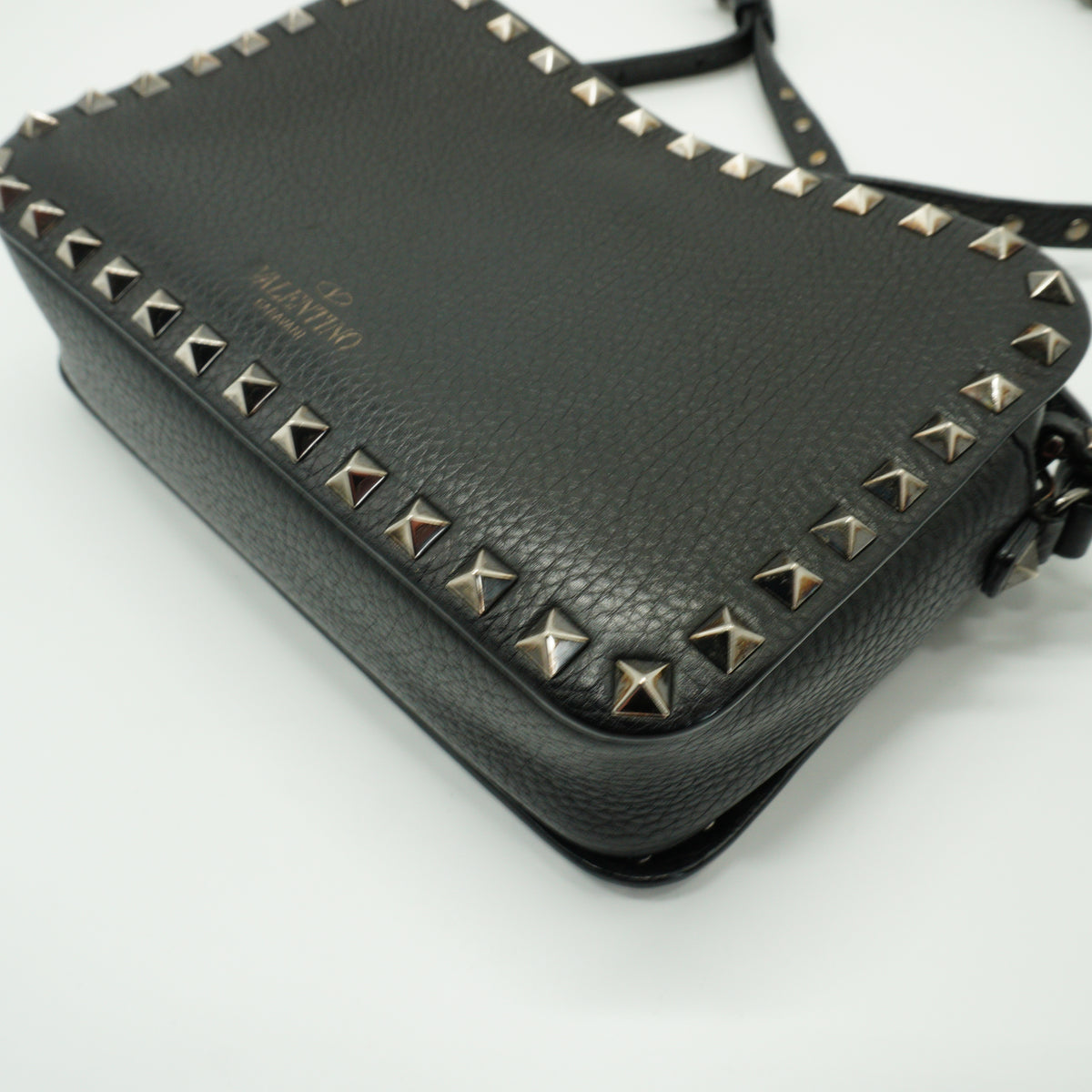 Valentino Garavani Rockstud Camera Bag Black Small SHW