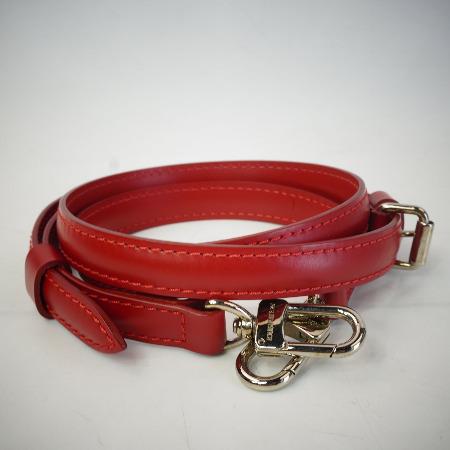 Louis Vuitton	Epi Pochette Red GHW Small