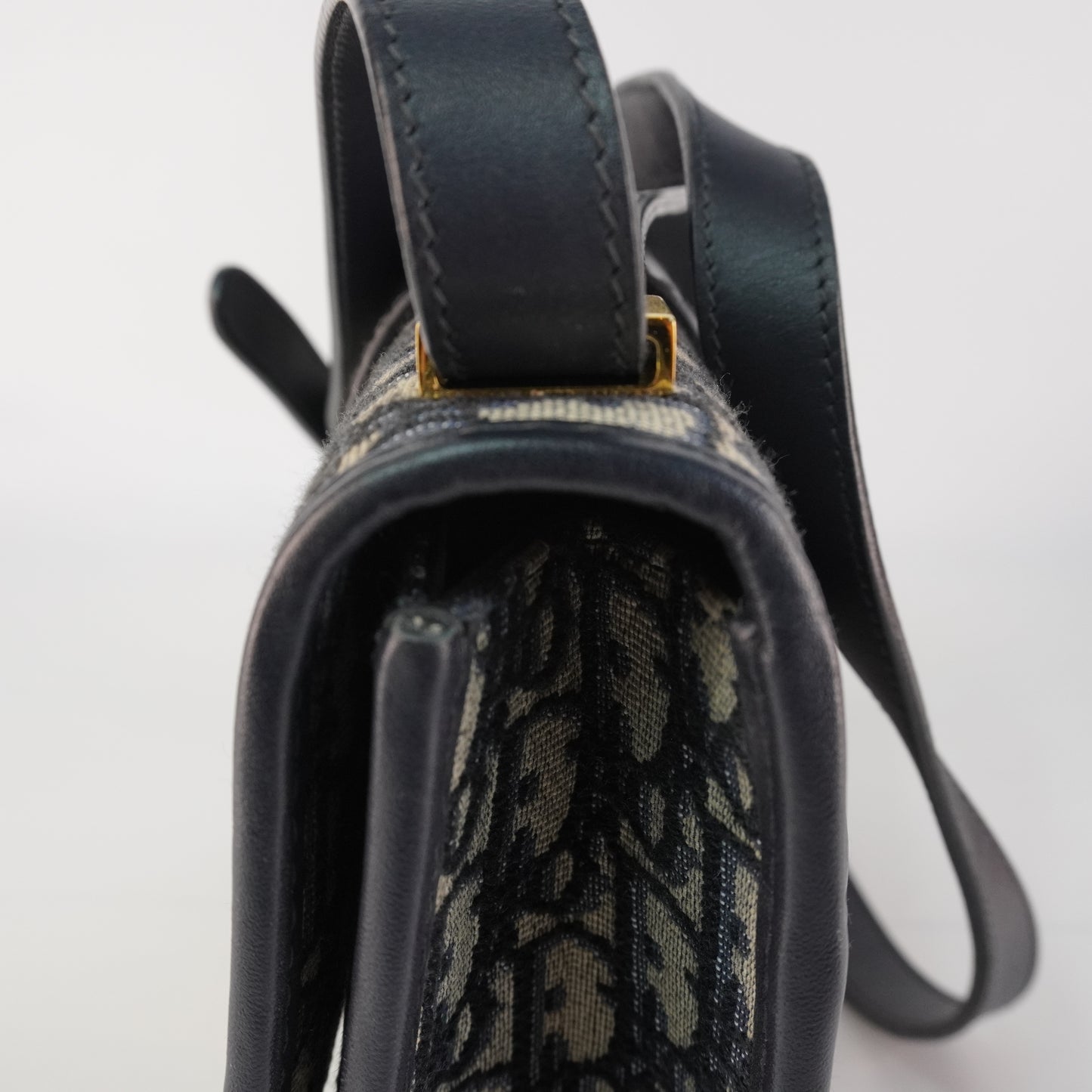 Dior	Montaigne Oblique Blue