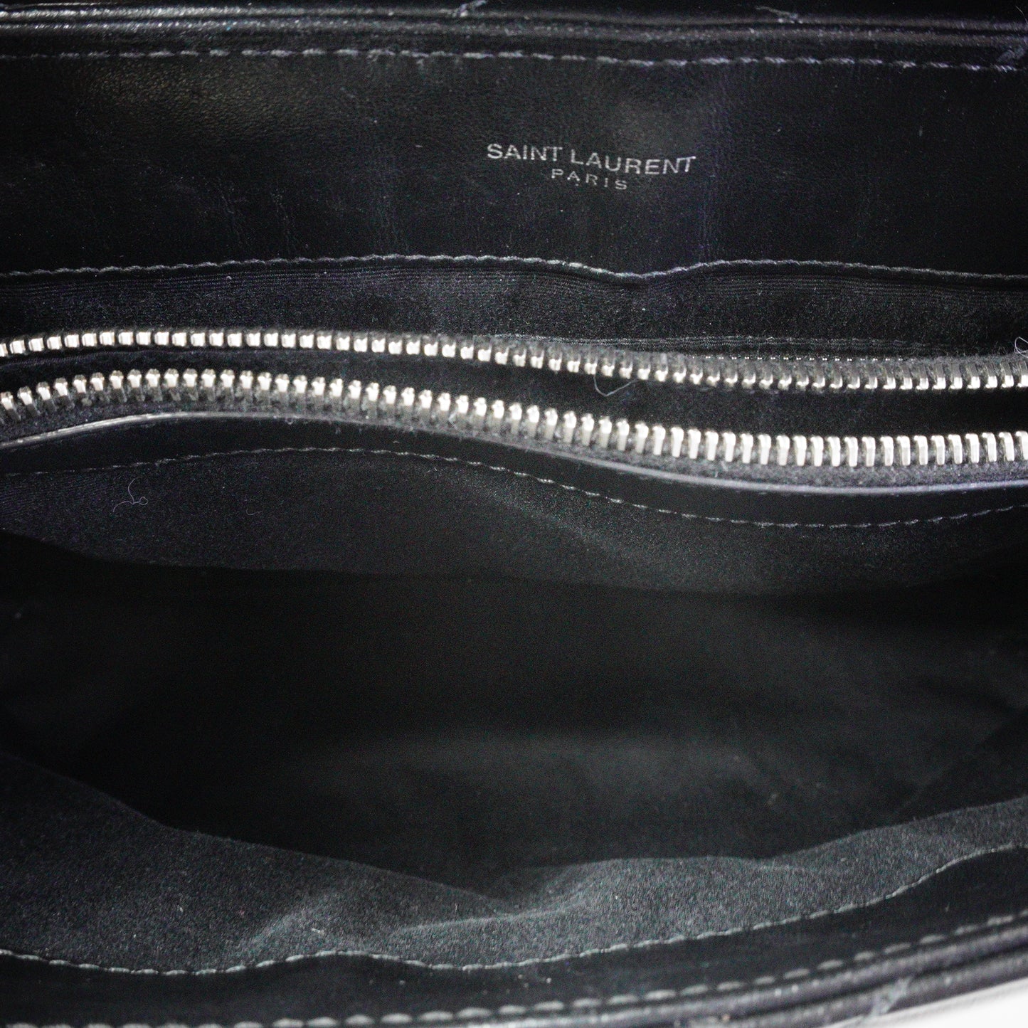 YSL	Lou Lou Shoulder Bag SHW Medium