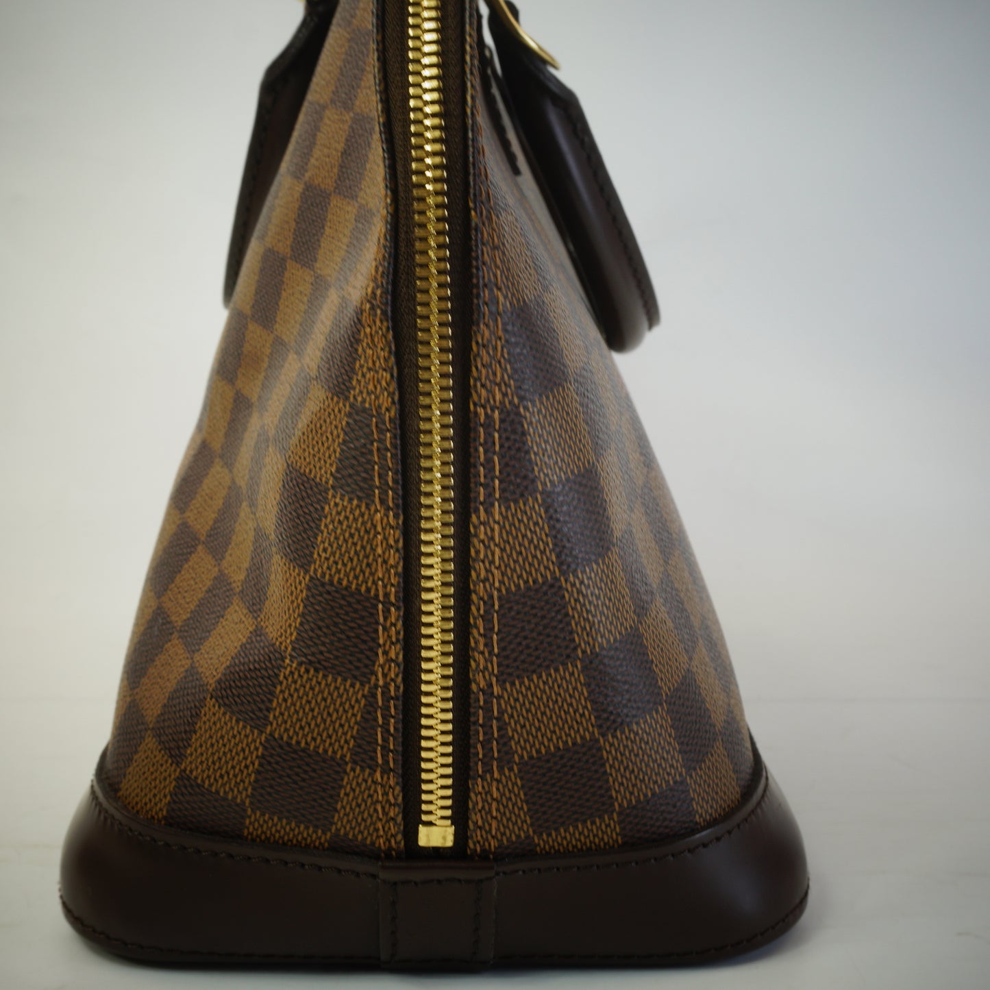 Louis Vuitton	Alma DM Canvas