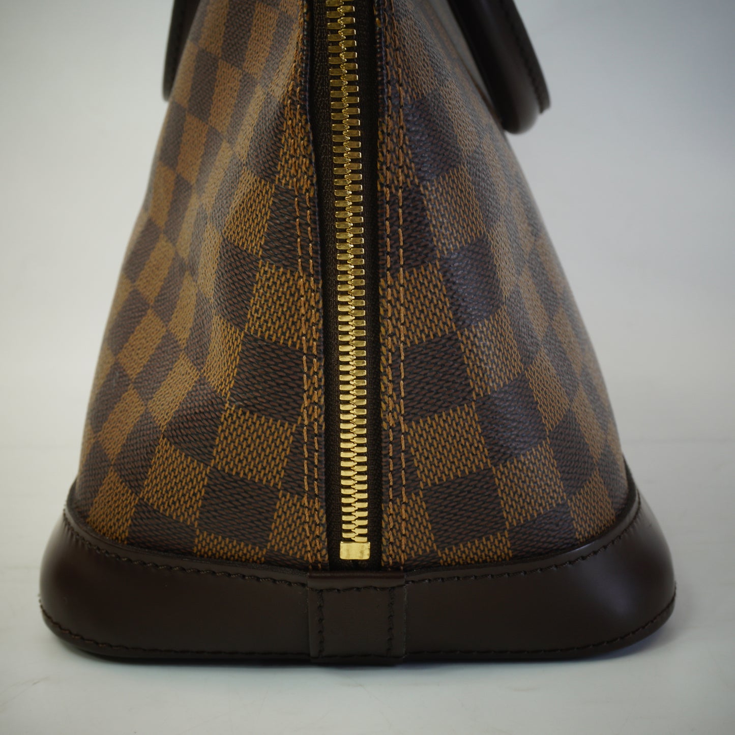 Louis Vuitton	Alma DM Canvas