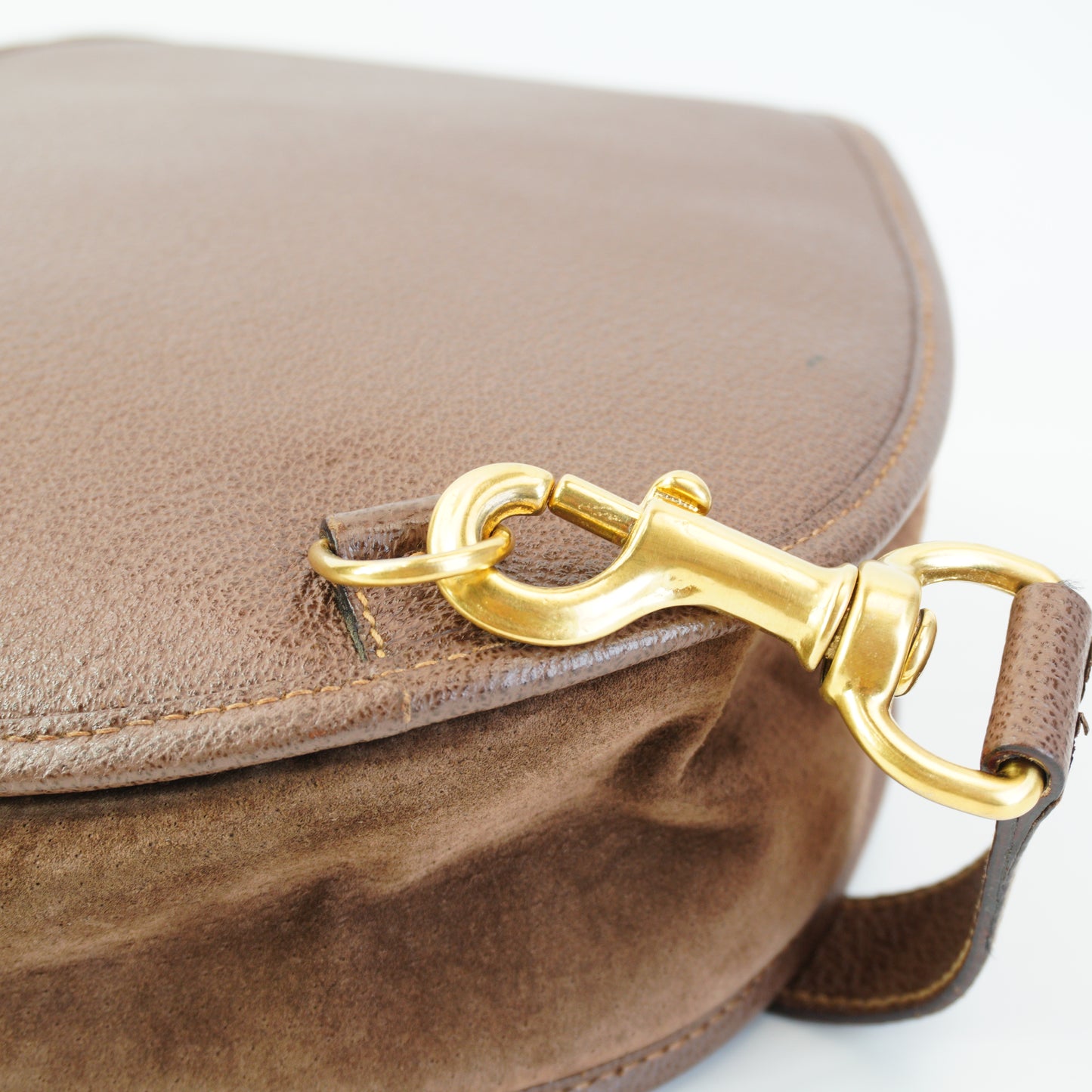Gucci Vinatge Horsebit Sling Backpack Brown Medium GHW