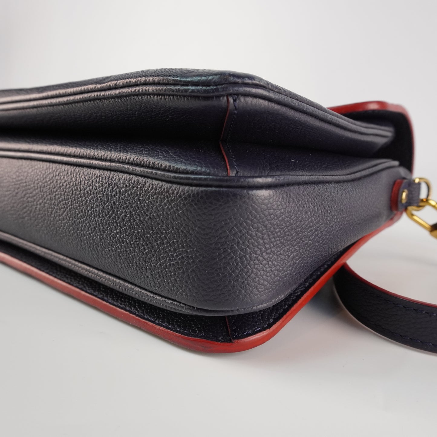 Louis Vuitton Pochette Metis