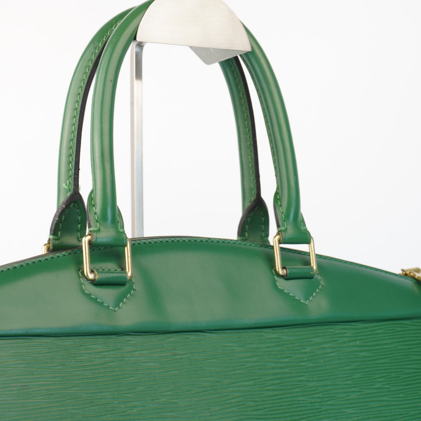 Louis Vuitton	Borneo Epi Riviera Green