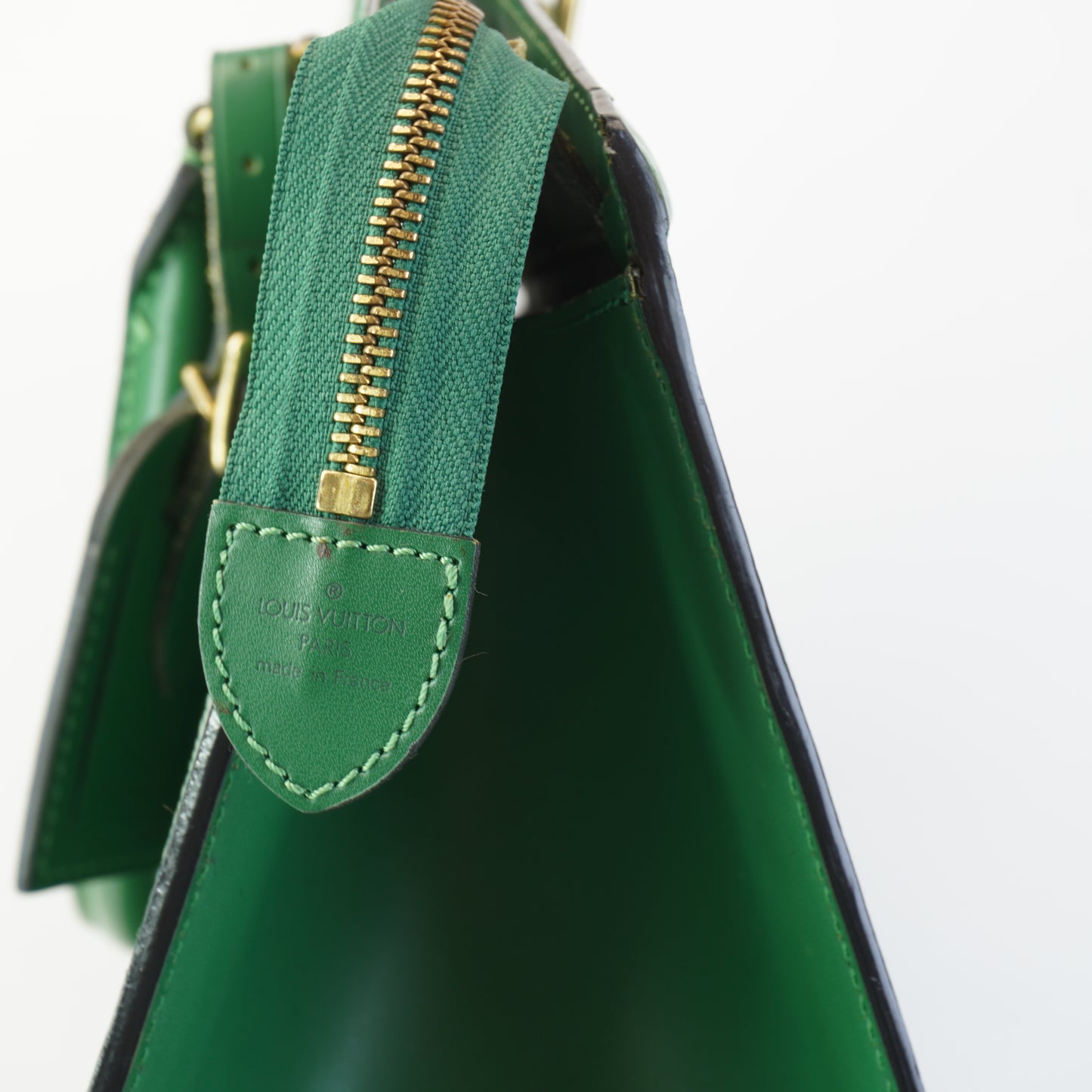 Louis Vuitton	Borneo Epi Riviera Green